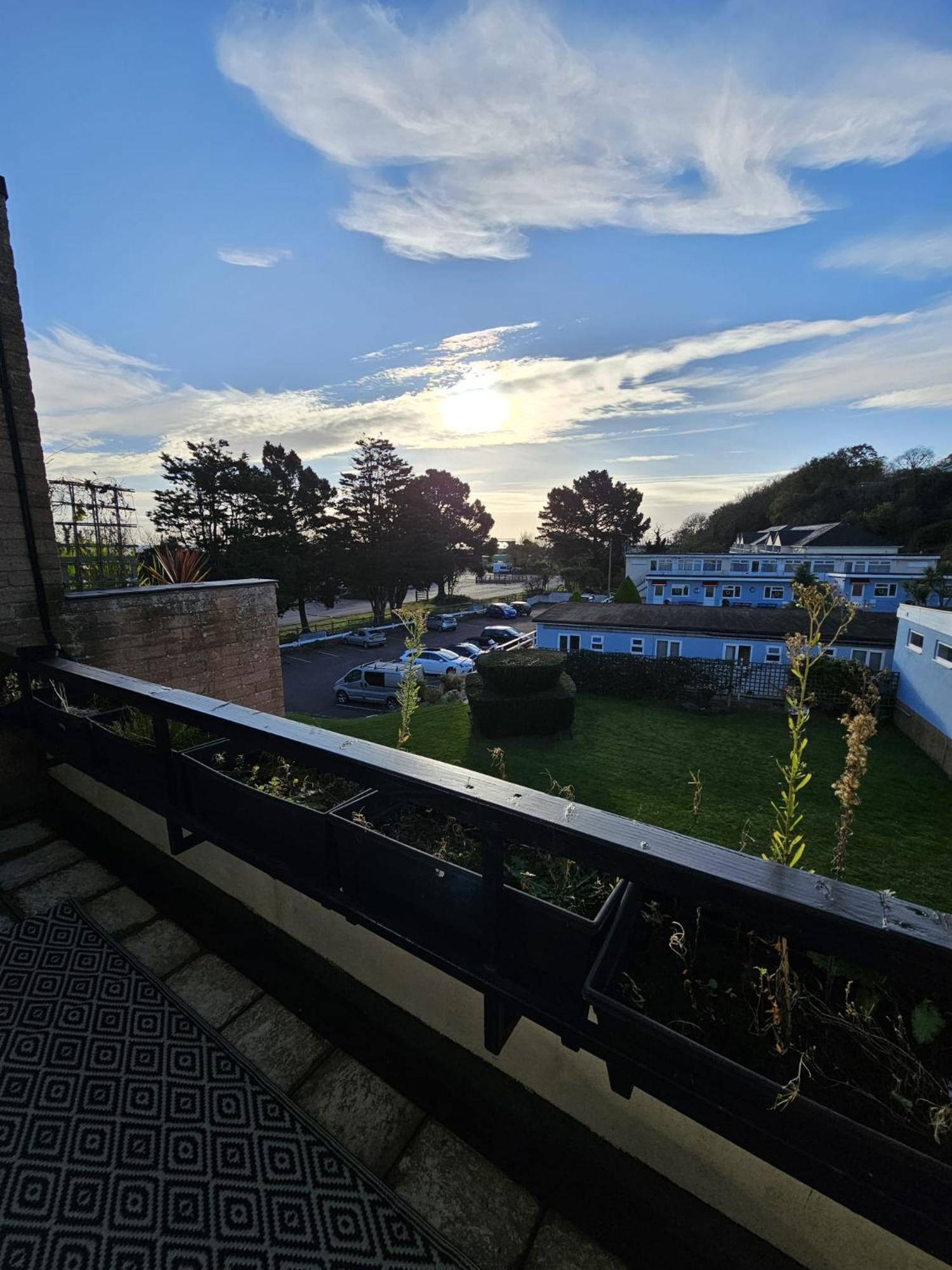 The Nautical Nook Apartment Dawlish Bagian luar foto